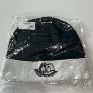NWT Fiorucci Intarsia Angels Beanie